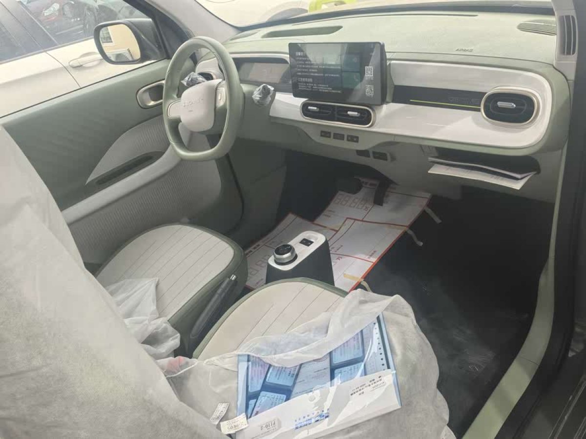 吉利 熊貓mini  2025款 210km 熊貓騎士圖片