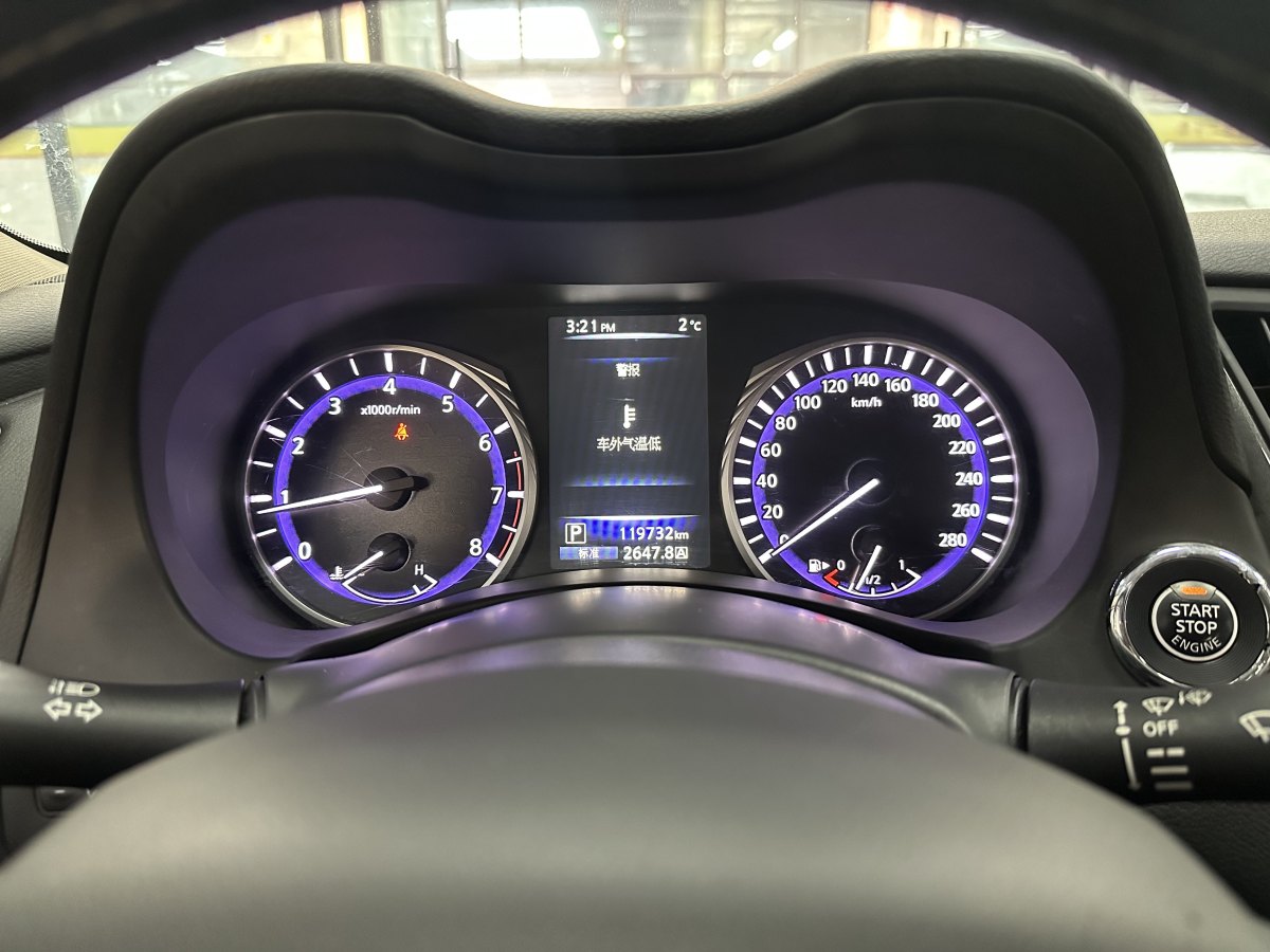 英菲尼迪 Q50L  2016款 2.0T 舒适版图片