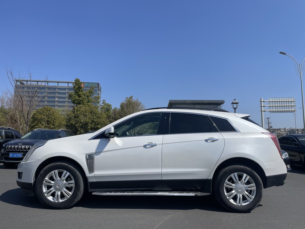 凱迪拉克 SRX  2015款 3.0L 舒適型圖片