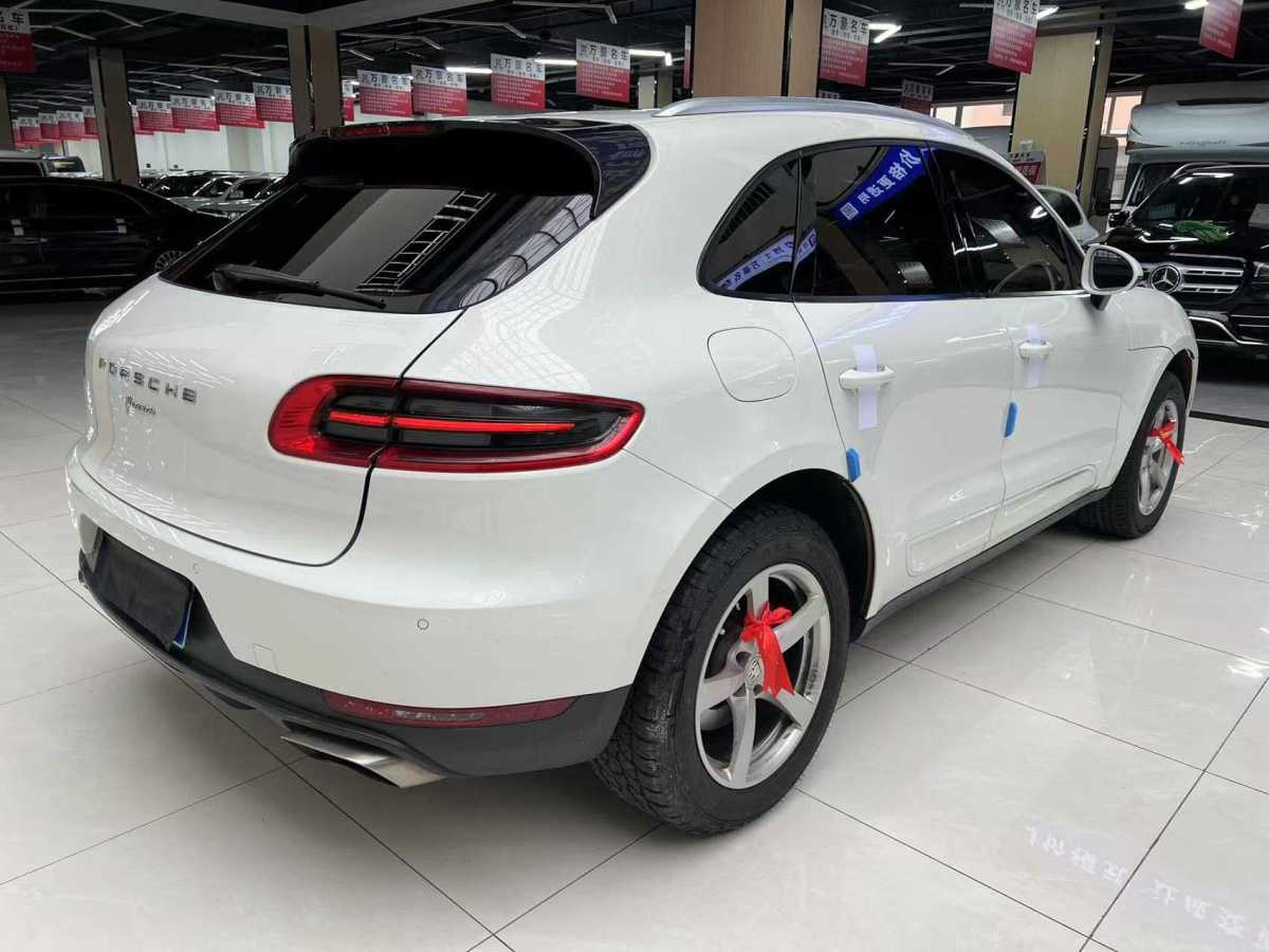 保時(shí)捷 Macan  2014款 Macan 2.0T圖片