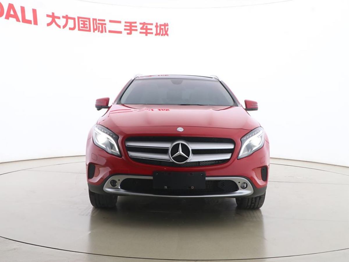 奔馳 奔馳GLA  2015款 GLA 220 4MATIC 時(shí)尚型圖片