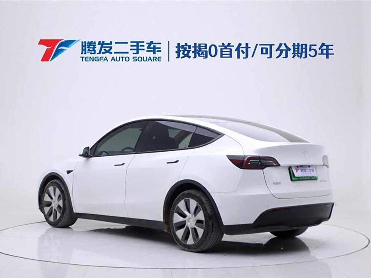 特斯拉 Model 3  2021款 改款 標(biāo)準(zhǔn)續(xù)航后驅(qū)升級(jí)版圖片