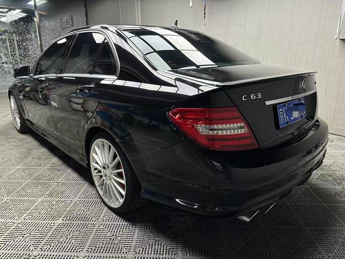 奔馳 奔馳C級AMG  2010款 AMG C 63 動感型增強版圖片