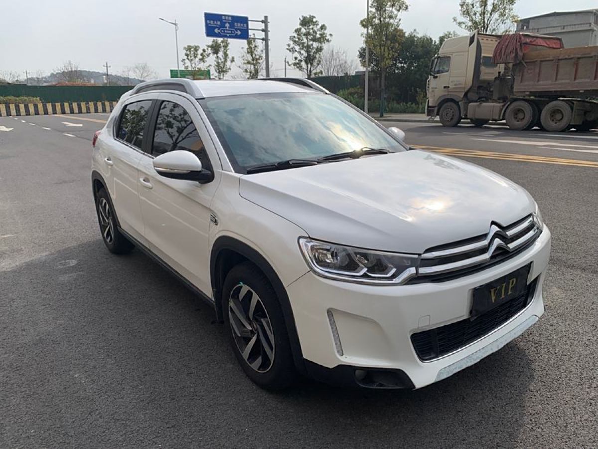 雪鐵龍 C3-XR  2015款 1.6L 自動(dòng)先鋒型圖片