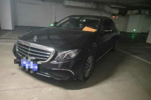 奔驰E级 奔驰 E 300 L 豪华型