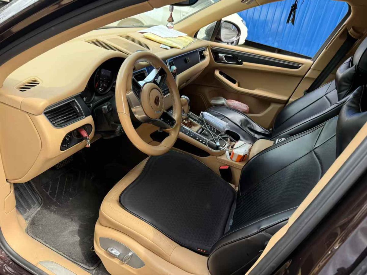 保時(shí)捷 Macan  2016款 Macan 2.0T圖片