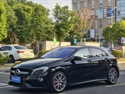 2018年5月 奔馳 奔馳A級(jí)AMG 改款 AMG A 45 4MATIC圖片