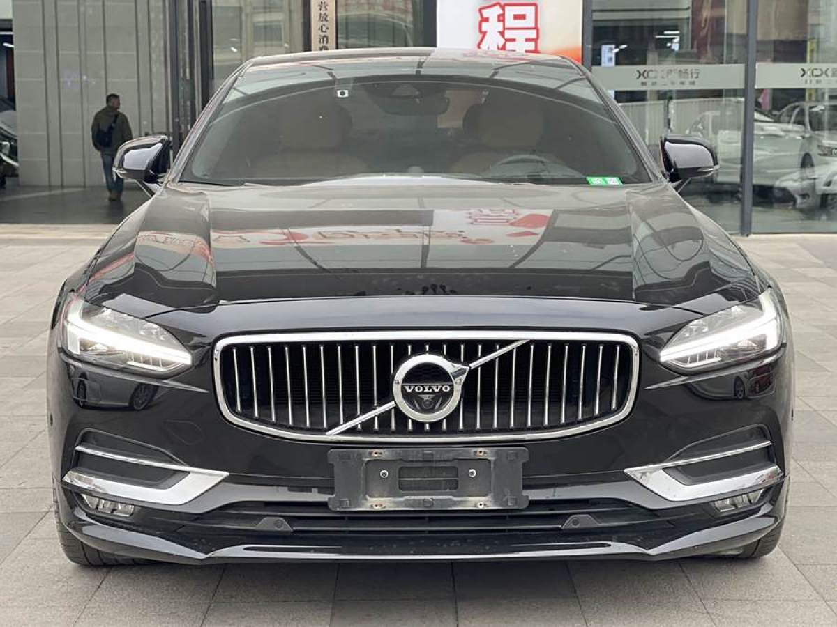 沃爾沃 S90  2018款 T5 智尊版圖片