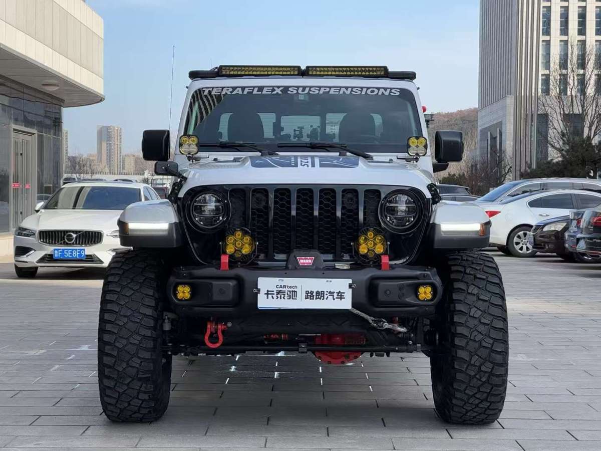 2023年6月Jeep 角斗士  2023款 3.6L Overland