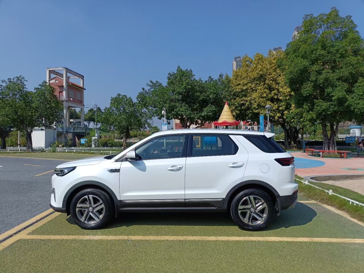 長(zhǎng)安 CS55 PLUS  2020款 1.5T 自動(dòng)炫色型圖片