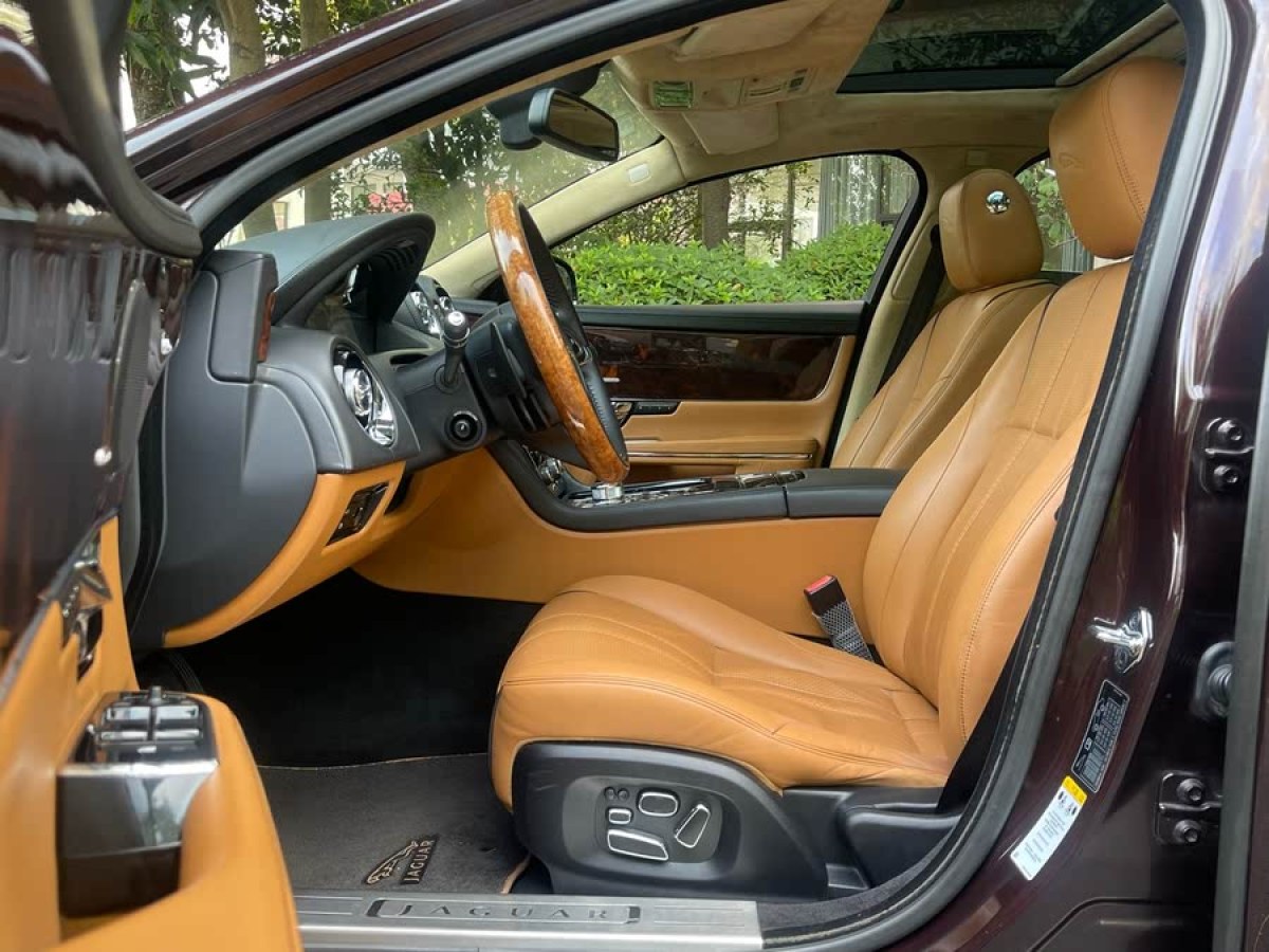 捷豹 XJ  2010款 XJL 5.0 全景奢華版圖片