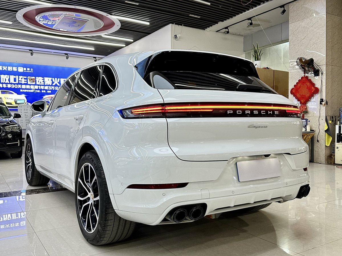 保時(shí)捷 Cayenne  2024款 Cayenne 3.0T圖片