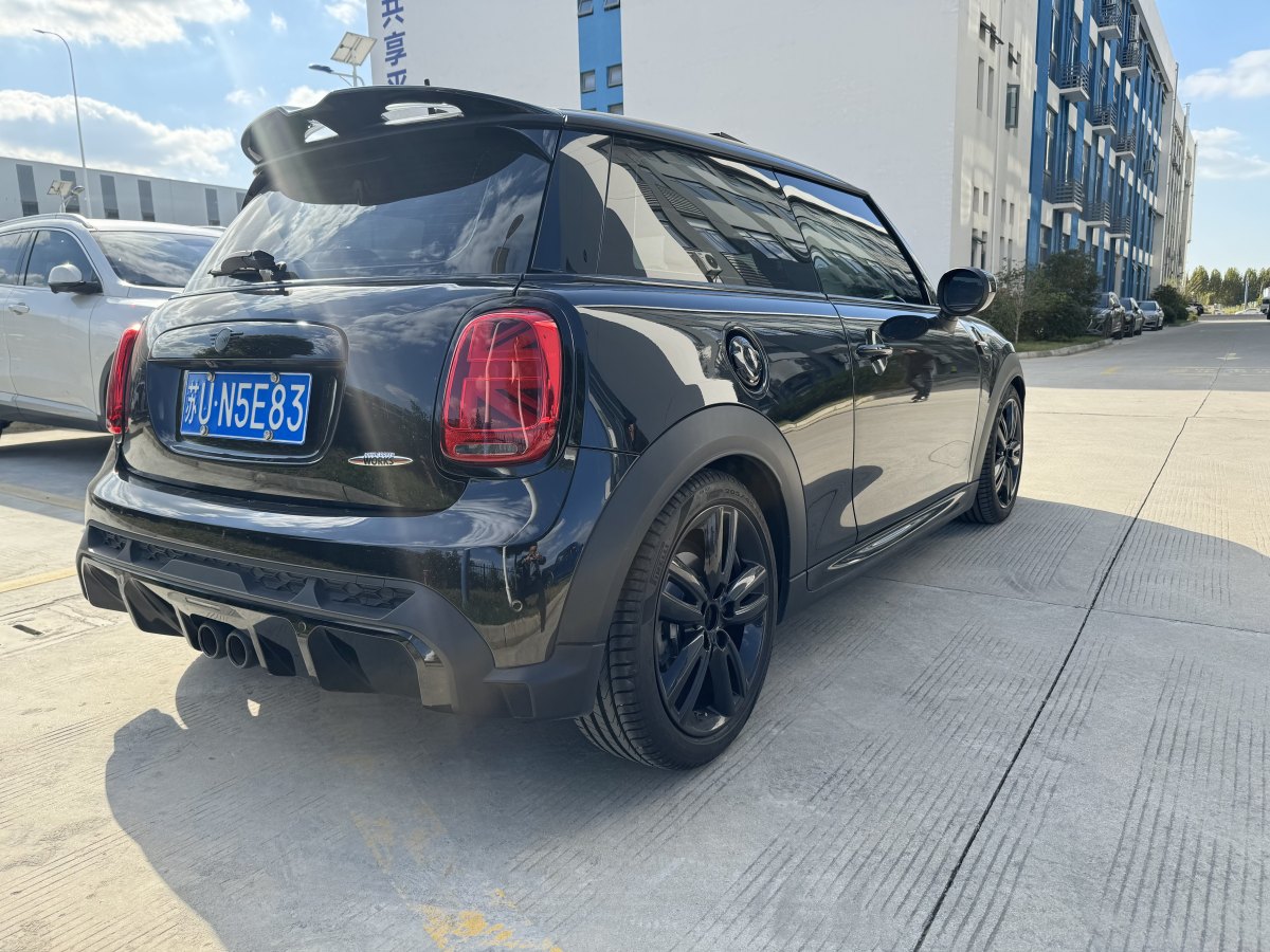 MINI MINI  2022款 2.0T COOPER S 黑標特別版圖片