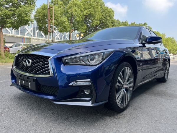 英菲尼迪 Q50L  2022款 2.0T 进享运动版