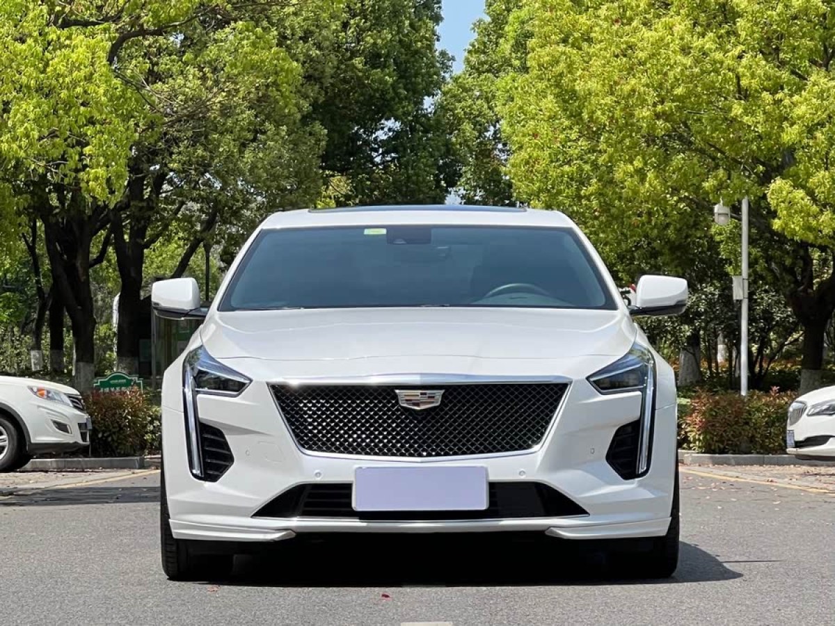 凱迪拉克 CT6  2020款 改款 28T 領(lǐng)先運(yùn)動型圖片