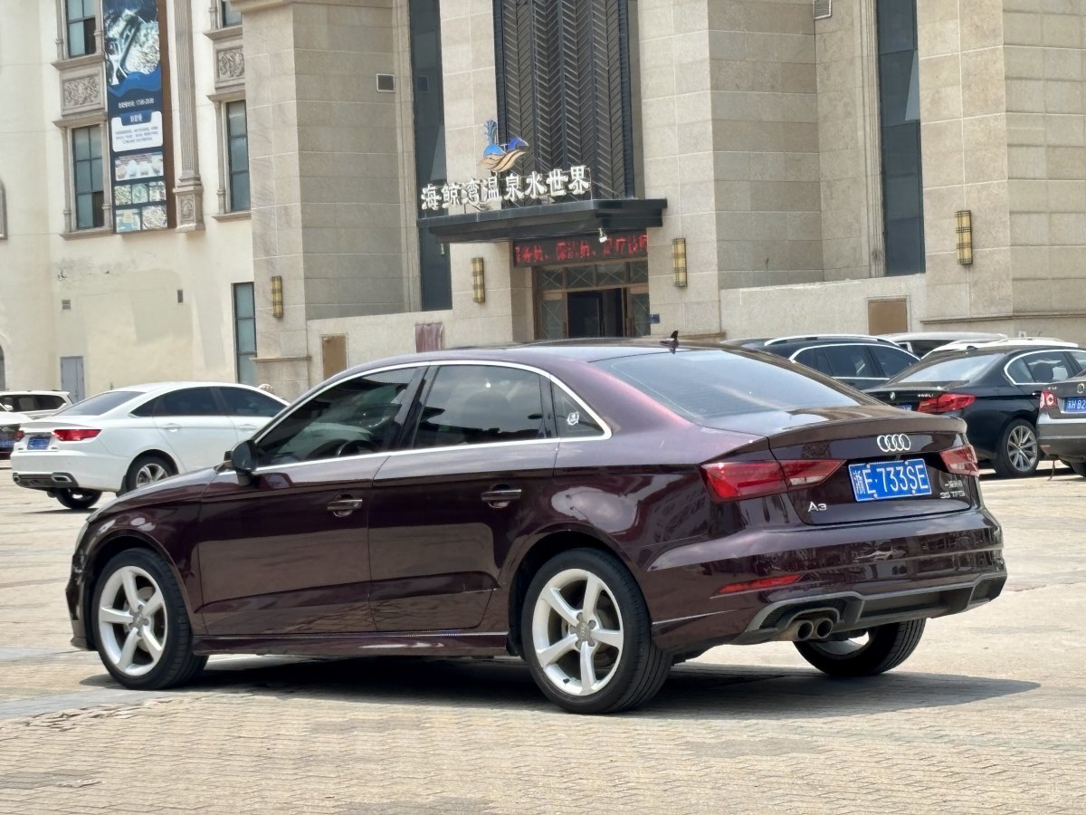 奧迪 奧迪A3  2017款 Limousine 35 TFSI 時(shí)尚型圖片