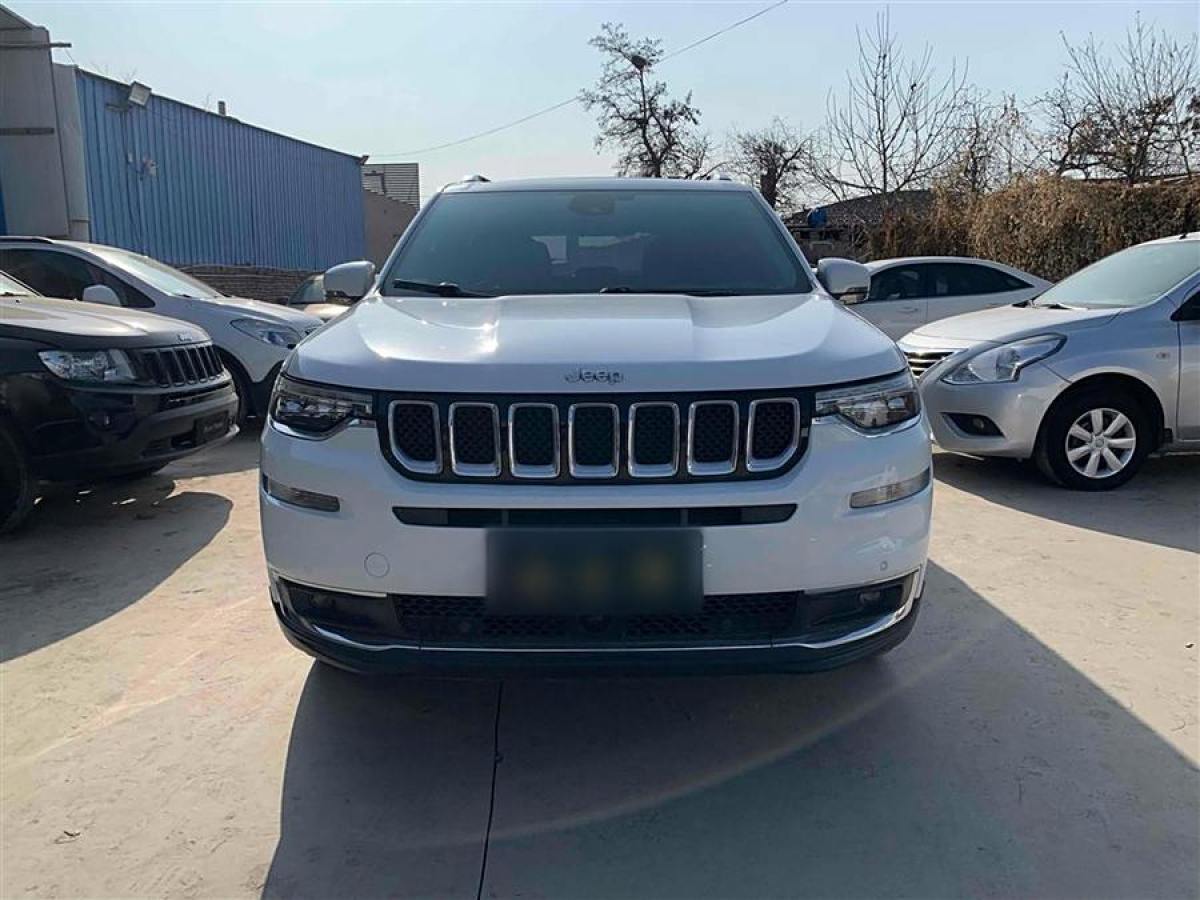 Jeep 指揮官  2018款 2.0T 四驅(qū)智享版 國(guó)VI圖片