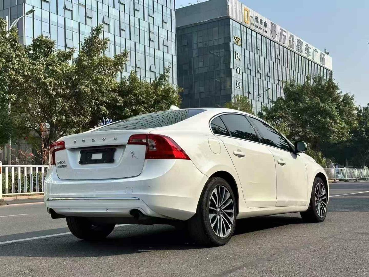 沃爾沃 S60  2018款 S60L 1.5T 智行版圖片