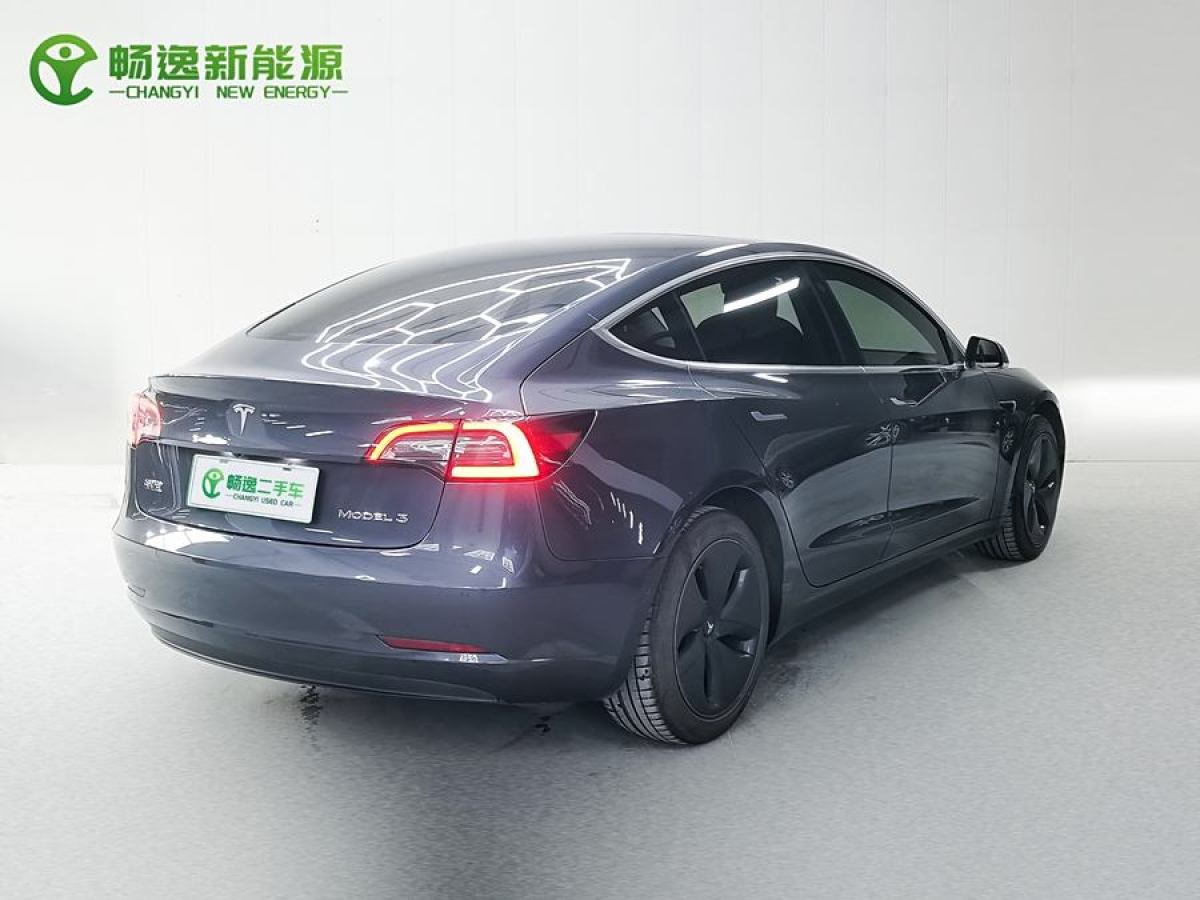 特斯拉 Model 3  2019款 標準續(xù)航后驅升級版圖片