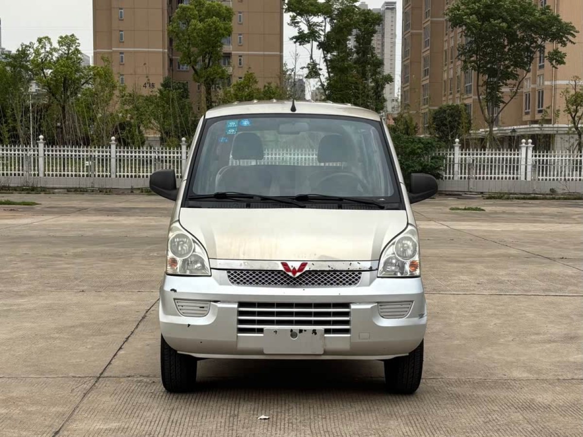 五菱 五菱榮光  2012款 1.2L加長(zhǎng)基本型LJY圖片