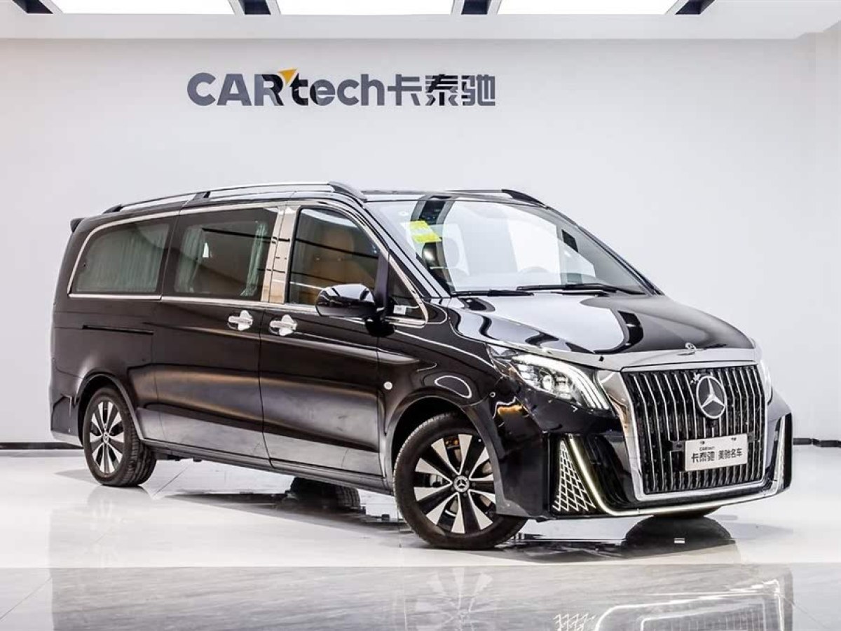 奔馳 威霆  2023款 2.0T 精英版 7座圖片