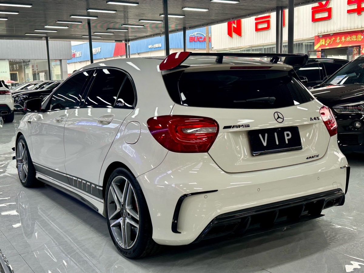 奔馳 奔馳A級(jí)AMG  2014款 AMG A 45 4MATIC圖片