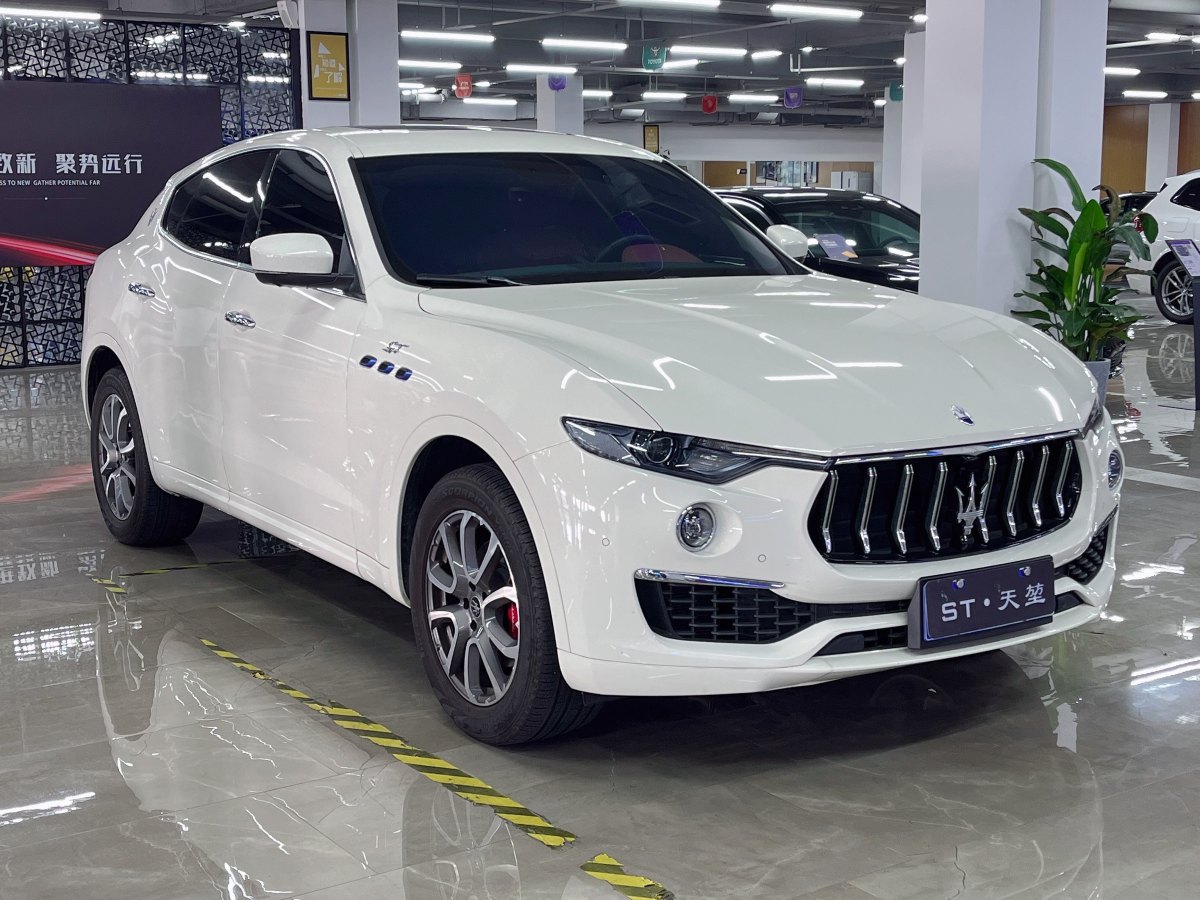 瑪莎拉蒂 Levante  2022款 2.0T GT鋒芒版圖片