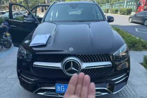 奔馳A級(jí) 奔馳 改款 A 180 L 運(yùn)動(dòng)轎車(chē)特殊配置