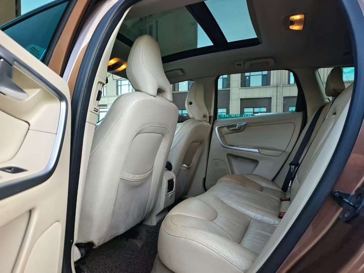 沃爾沃 XC60  2012款 T5 舒適版圖片