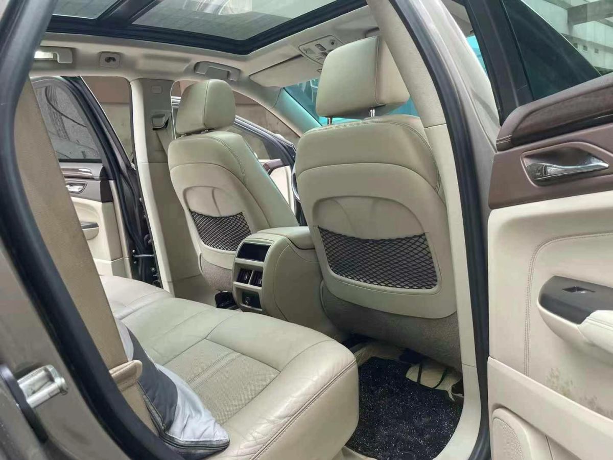 凱迪拉克 SRX  2011款 3.0L 旗艦型圖片