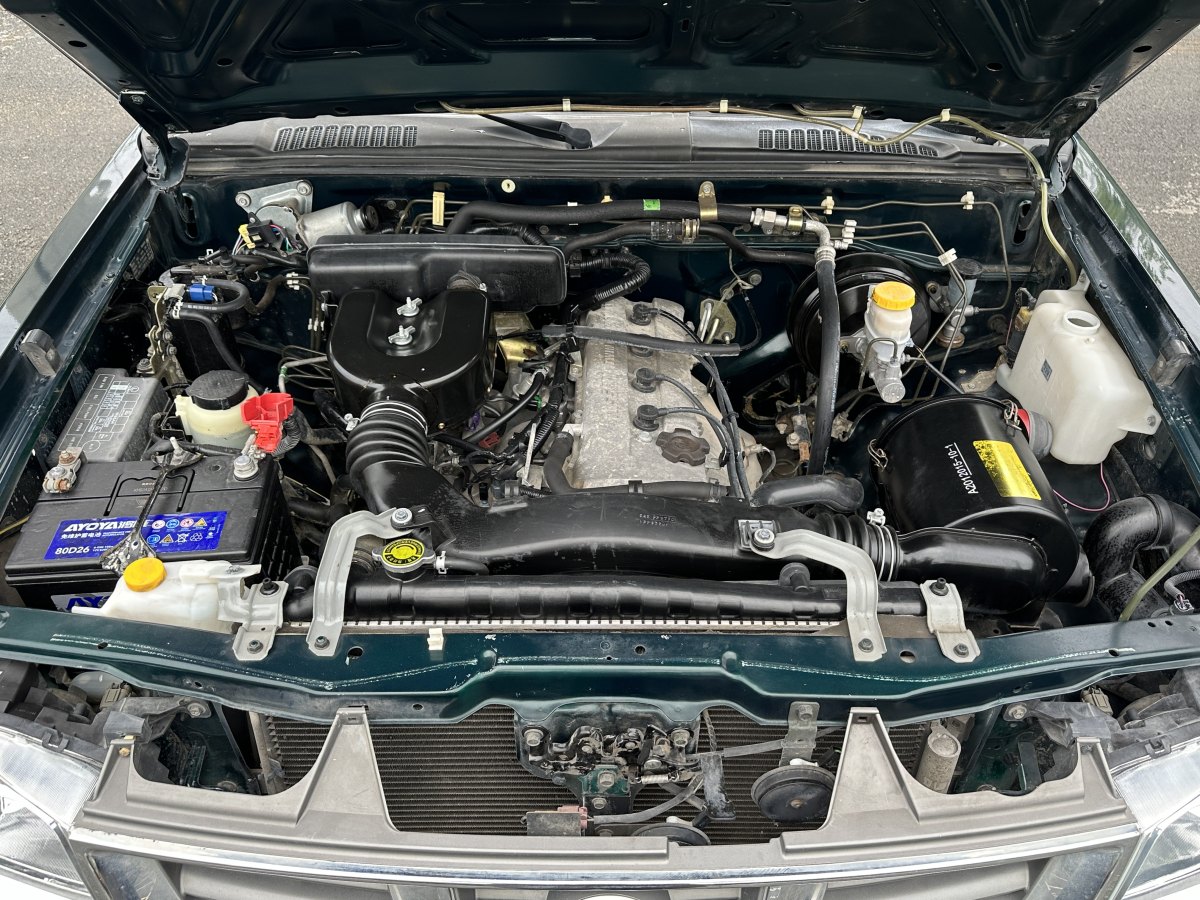 日产 ZN厢式车  2013款 2.4L两驱标准型5座图片