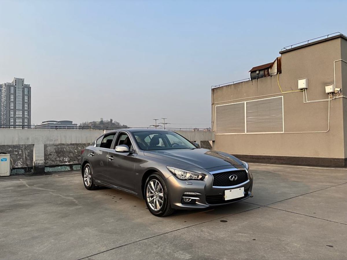 英菲尼迪 Q50L  2015款 2.0T 悅享版圖片