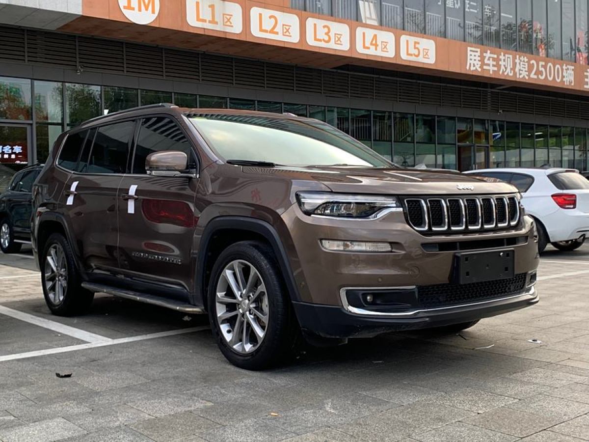 Jeep 大指揮官  2018款 2.0T 四驅(qū)尊享導航版 國VI圖片