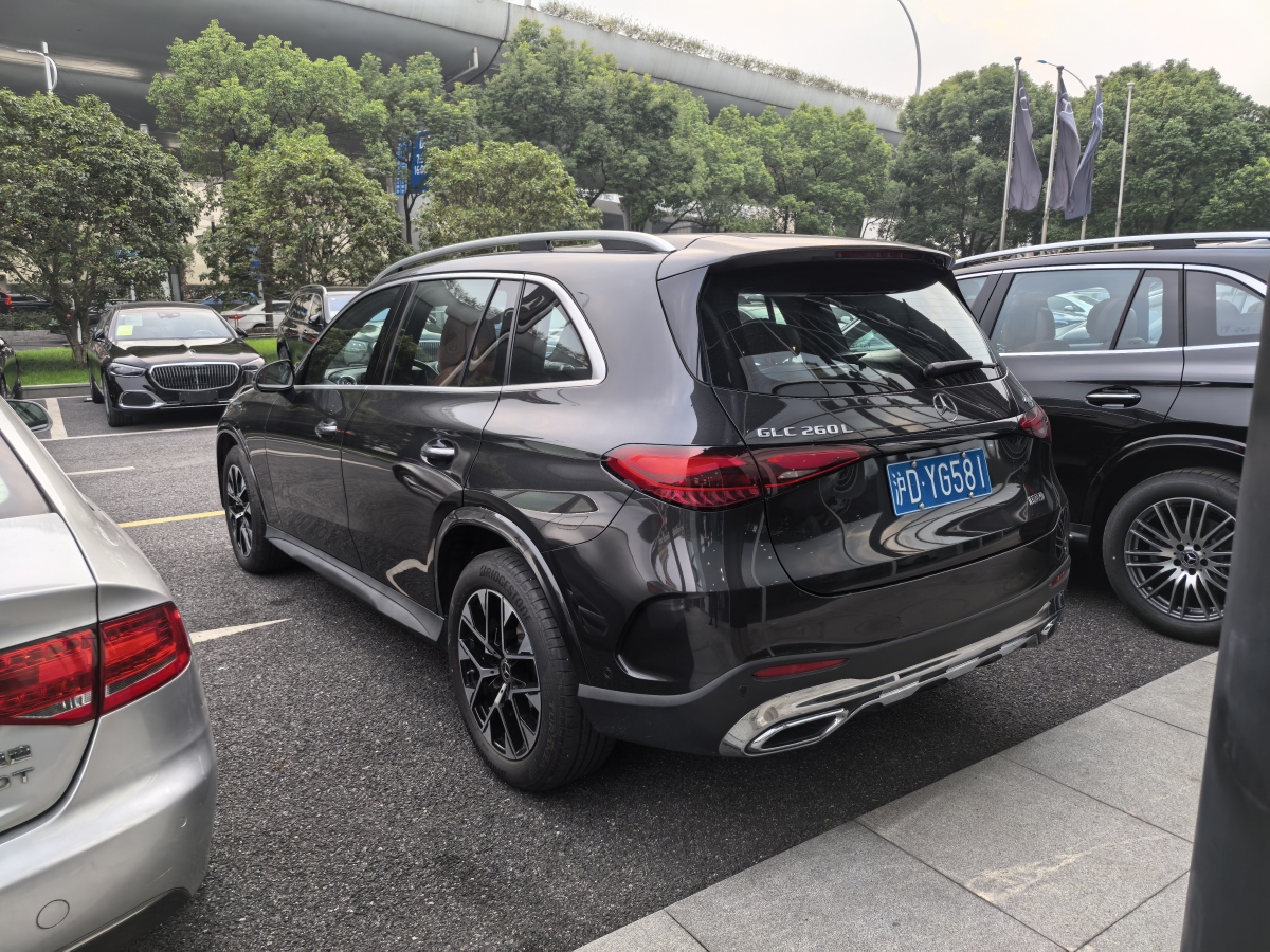 奔馳 奔馳GLC  2024款 改款 GLC 260 L 4MATIC 豪華型 5座圖片