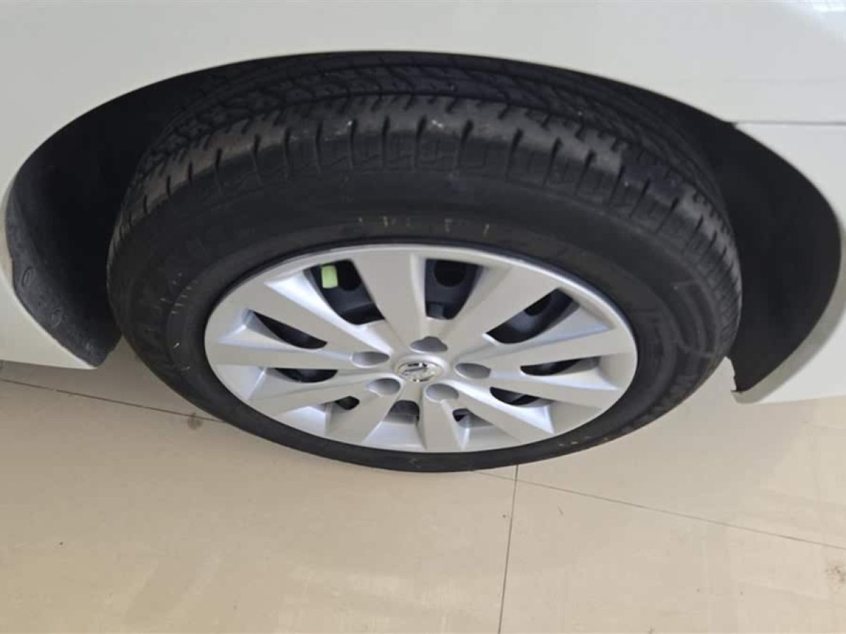日產(chǎn) 軒逸  2021款 經(jīng)典 1.6XE CVT專享版圖片