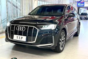 奧迪Q7 奧迪 55 TFSI quattro S line運(yùn)動型