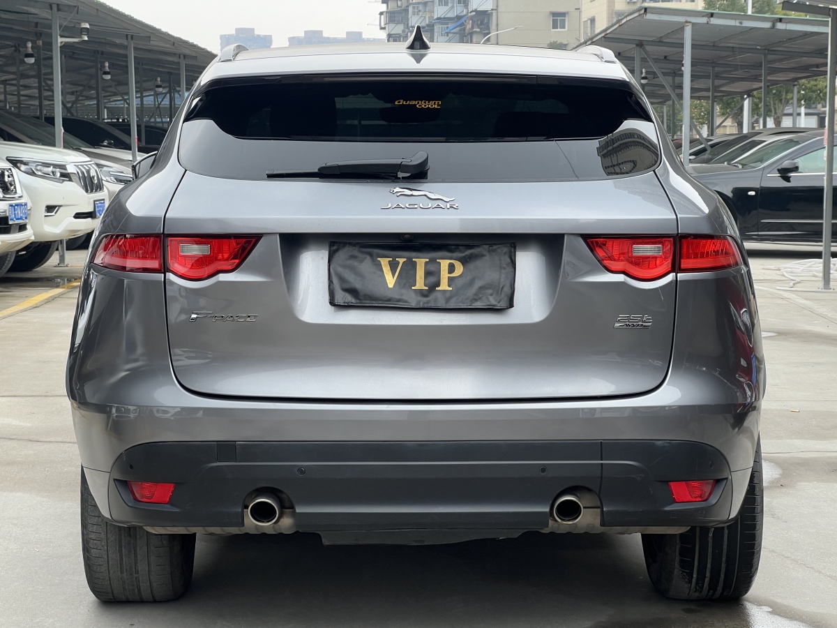 捷豹 F-PACE  2020款 2.0T 賽旗版圖片