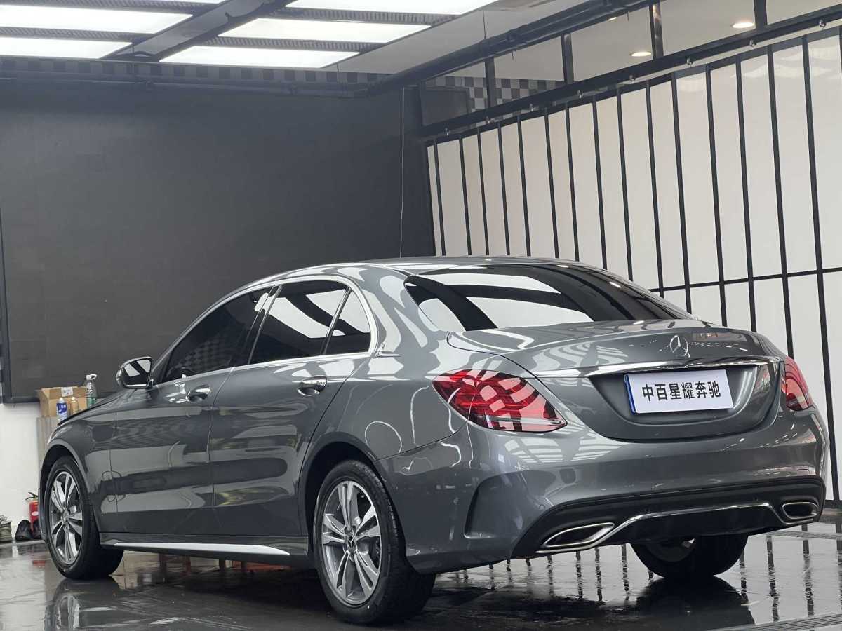 奔馳 奔馳C級  2019款 C 180 L 時尚型運動版圖片