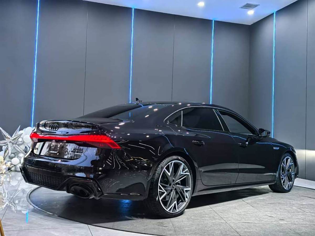 奧迪 奧迪A7L  2023款 45 TFSI quattro S-line 黑武士版圖片