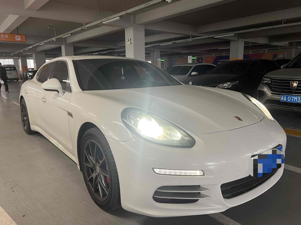 保時(shí)捷 Panamera  2014款 Panamera 3.0T圖片