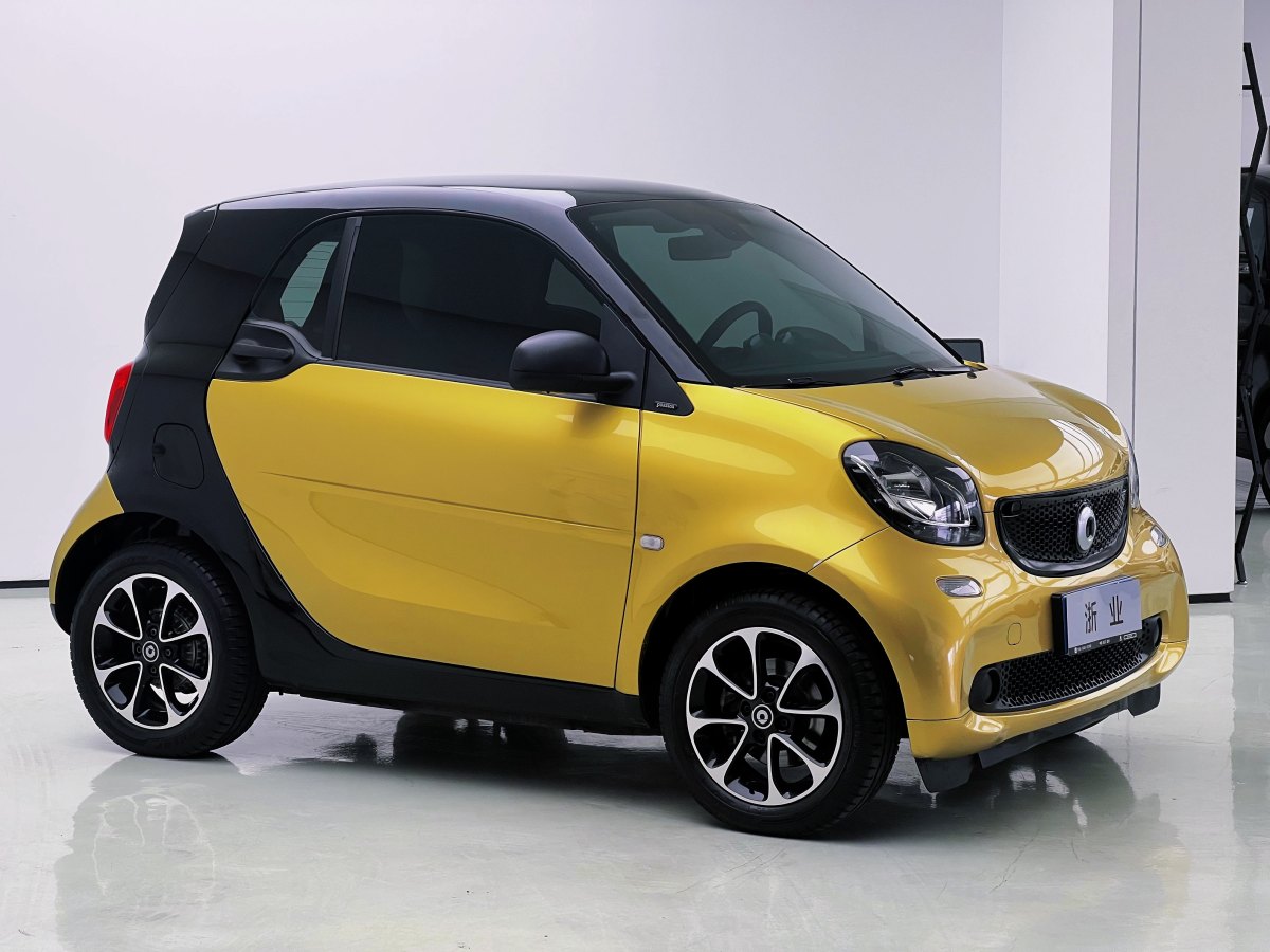 smart fortwo  2011款 1.0 MHD 硬頂激情版圖片