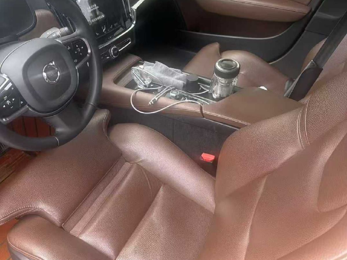 沃爾沃 S90  2020款  T4 智行豪華版圖片
