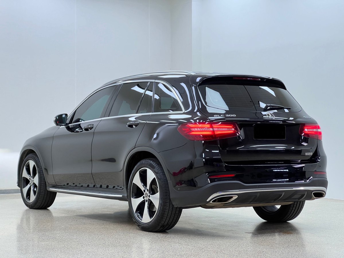 奔馳 奔馳GLC  2018款 GLC 300 4MATIC 動(dòng)感型圖片