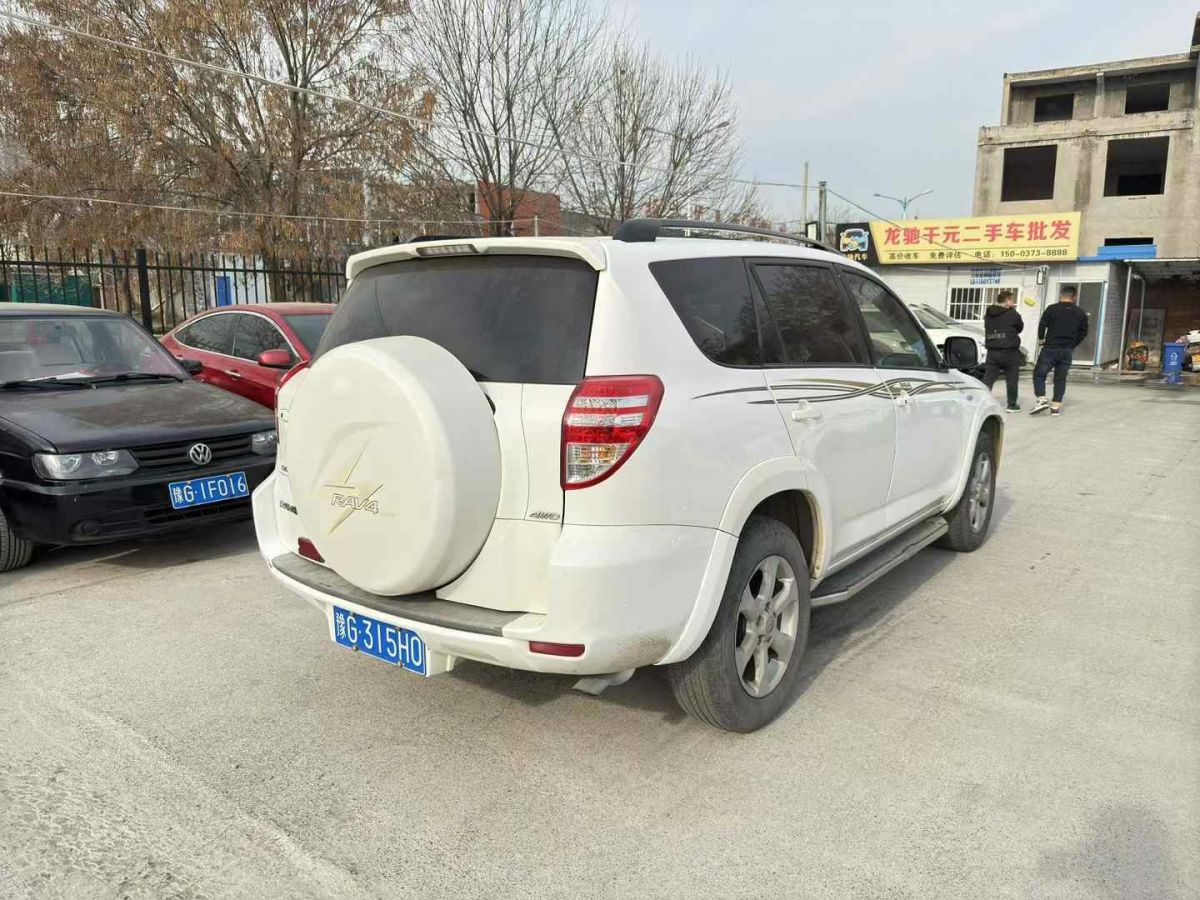 豐田 RAV4榮放  2010款 2.0L 手動(dòng)豪華升級(jí)版圖片