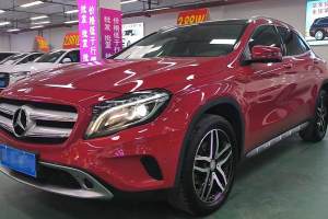 奔馳GLA 奔馳 GLA 200 時(shí)尚型