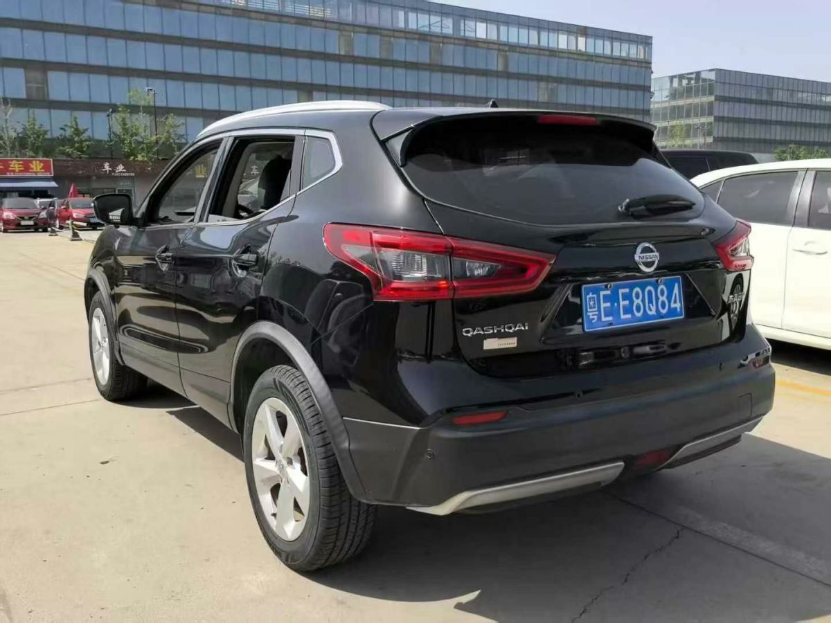 日產(chǎn) 逍客  2021款 2.0L CVT豪華版圖片
