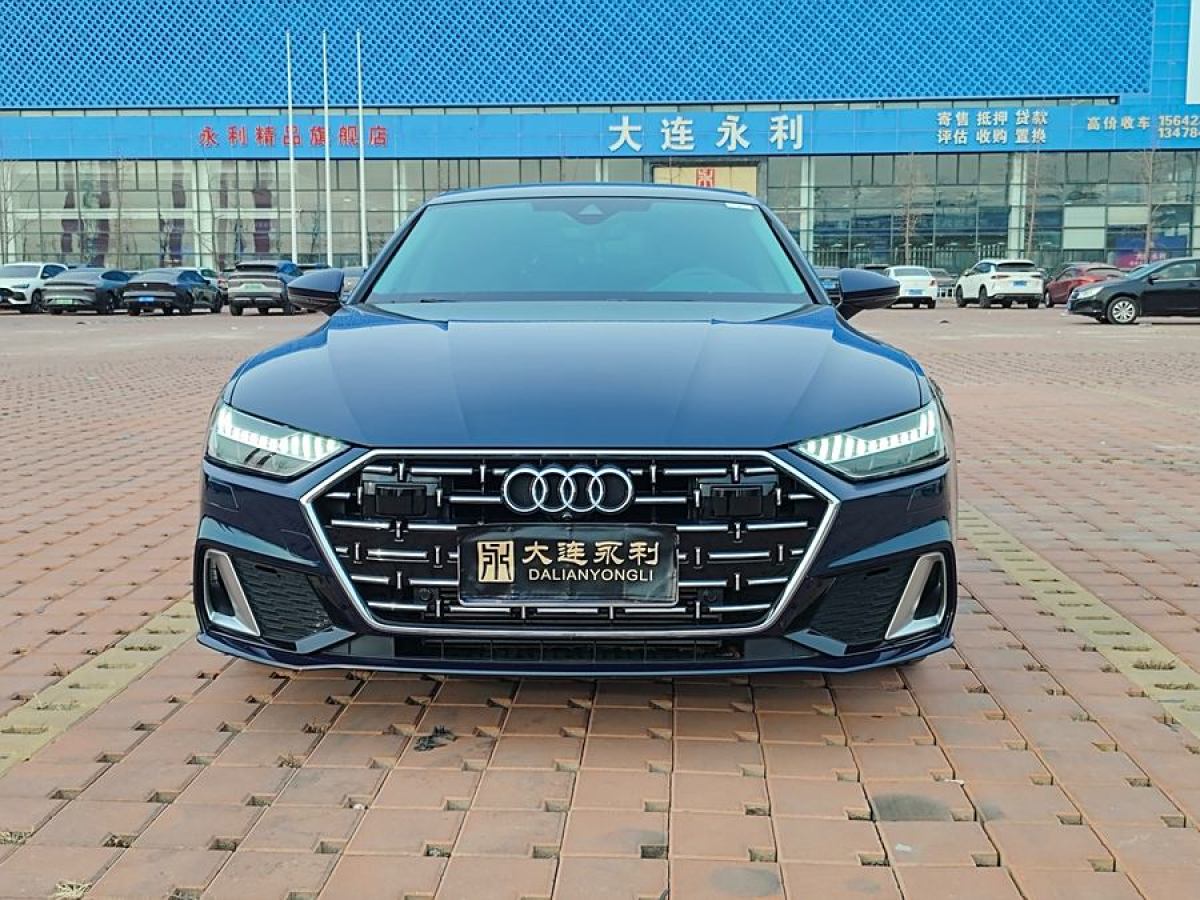 2023年7月奧迪 奧迪A7L  2024款 45TFSI S-line 筑夢型 流晶套裝