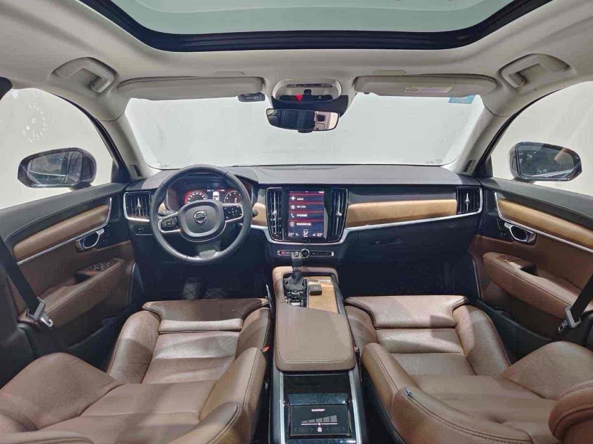 沃爾沃 S90  2020款 改款 T5 智遠(yuǎn)豪華版圖片
