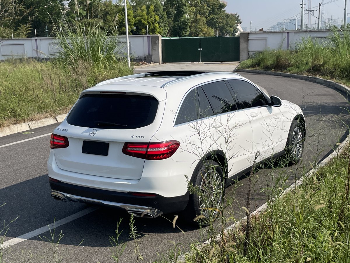 奔馳 奔馳GLC  2016款 GLC 260 4MATIC 動感型圖片