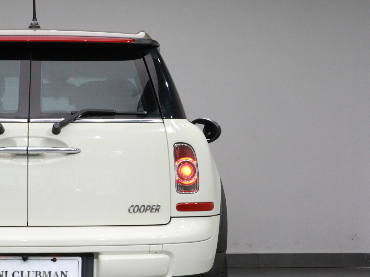 2013年6月MINI CLUBMAN  2011款 1.6L COOPER Fun